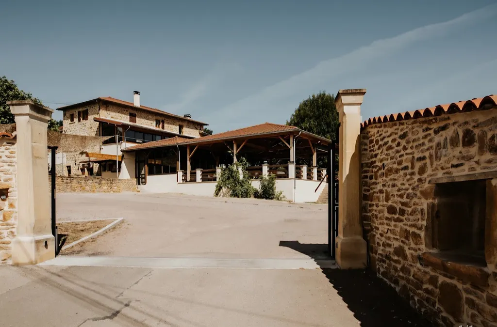 AUBERGE DES GRANGES LEGNY