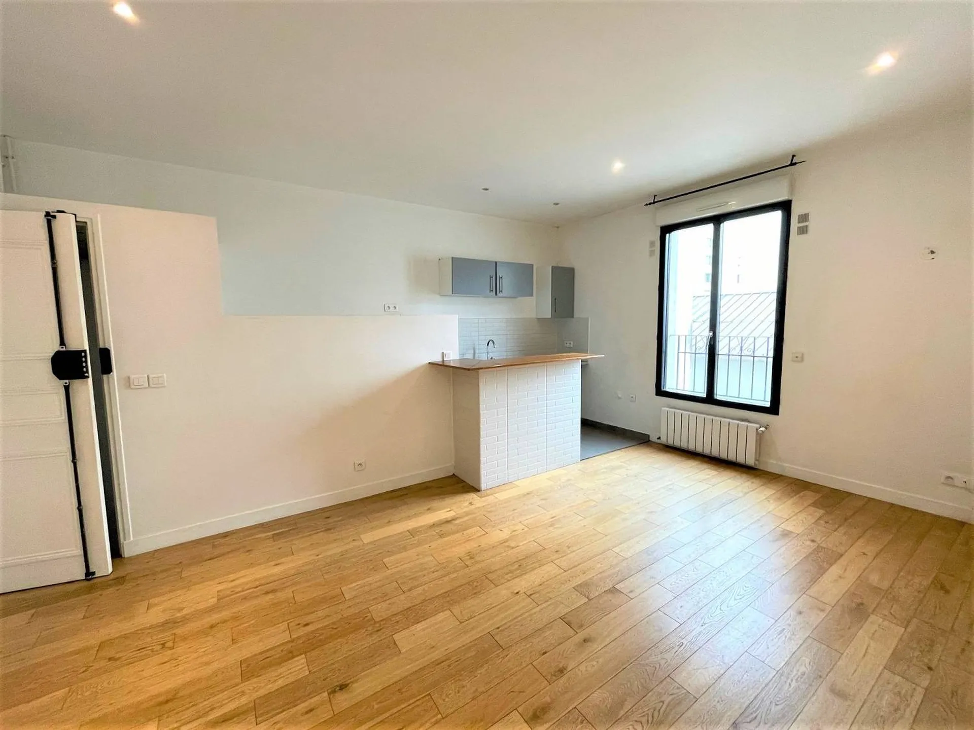 A vendre 3 pièces proche de l'espace Carpeaux à Courbevoie 92400