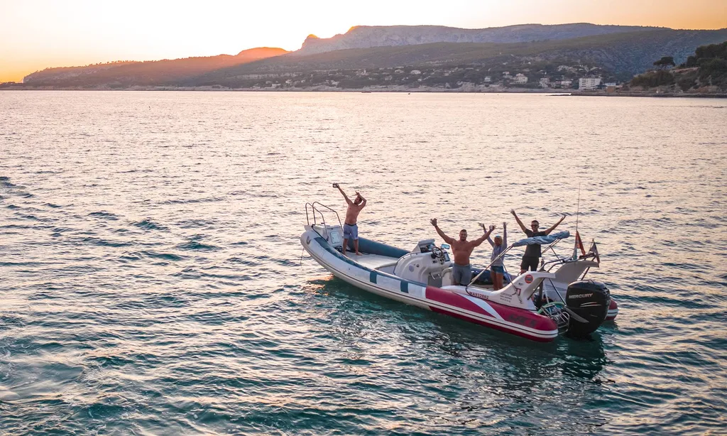 Visite des Calanques départ de La Ciotat, Cassis et Marseille