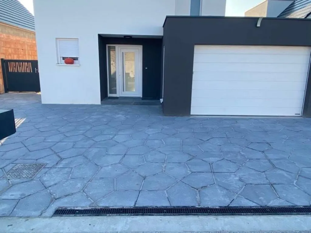 Terrasse extérieure d'une maison individuelle à Schirrhoffen 