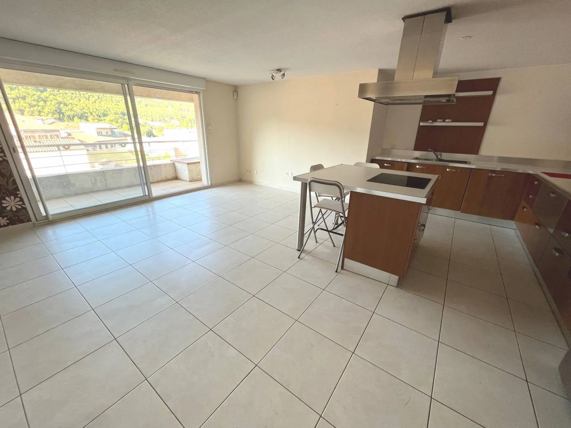 a vendre appartement roquefort la bedoule