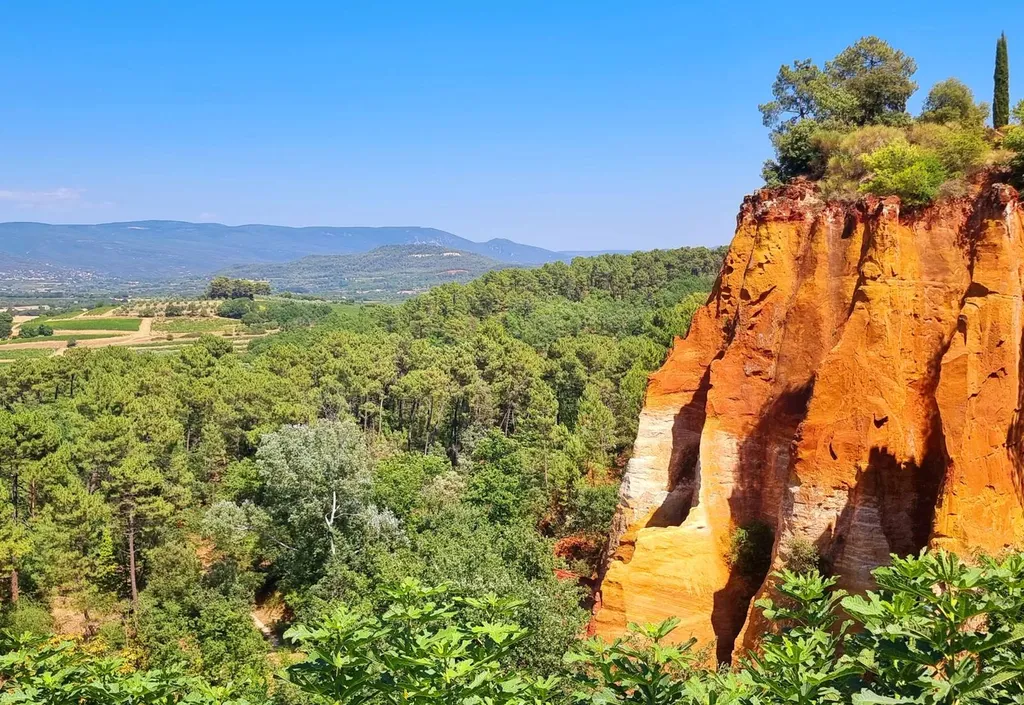 Property management in Roussillon 