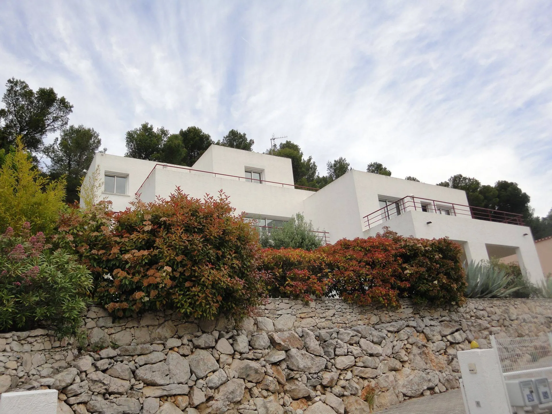 maison à vendre carnoux sur 3 niveaux