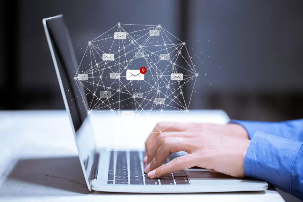 Automatiser vos envois de courriers et e-mails de masse avec notre formation publipostage à Marseille