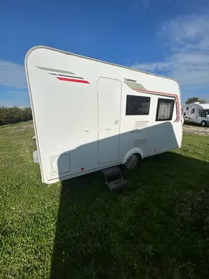 Caravane Neuve Sterckeman EASY 390CP (VENDUE) - Compacte 3 Places - MIDI 13 LOISIRS