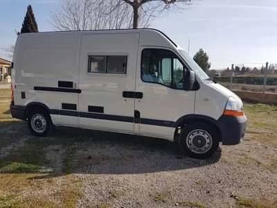 fourgon amenage dans les bouches du rhone 13