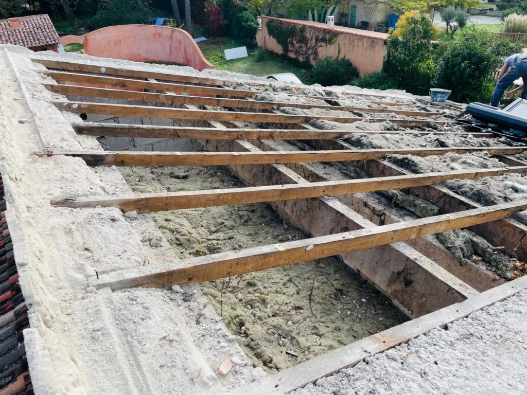 Réfection d’une toiture et isolation près de Bouc-Bel-Air.