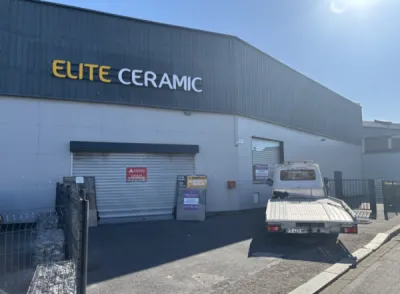 LE HAVRE - LOCAL COMMERCIAL DE 621 m² AVEC SHOWROOM AVEC SHOWROOM ET ATELIER