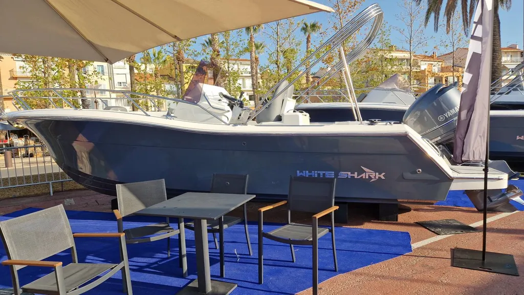 A vendre bateau open White Shark 240 CC Evo plaisance, sport et pêche à Bandol Var