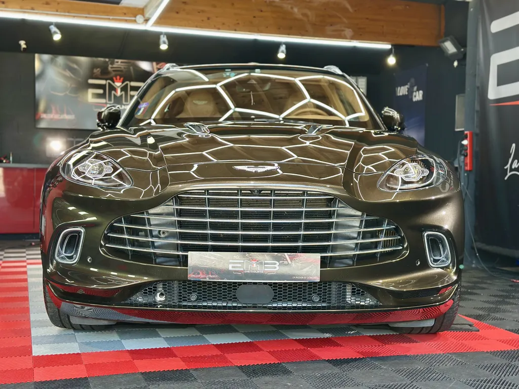 DETAILING auto protection carrosserie Aston Martin DBX sur Limonest 