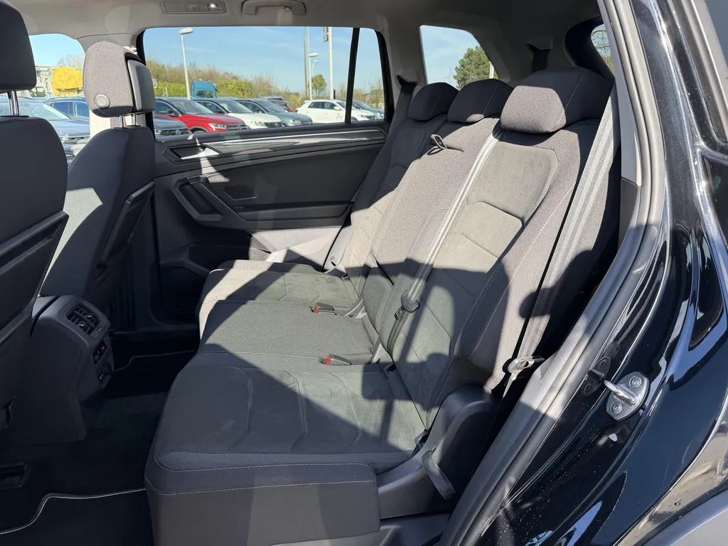 Achat Volkswagen Tiguan d’occasion proche Le Havre : SUV 7 places R-Line disponible chez votre concessionnaire Caudebec Automobiles