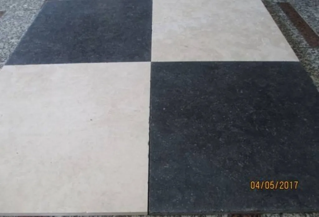 Pierre bleue du Hainaut, NIMES et AVIGNON. Francepierre, situé au 36 rue de Bourgogne à Paris, uniquement sur RDV en ligne https://resaclick.net/francepierreparis.  Nos usines et ateliers sont en Dordogne (Nouvelle-Aquitaine) et dans le Gard (Occitanie).