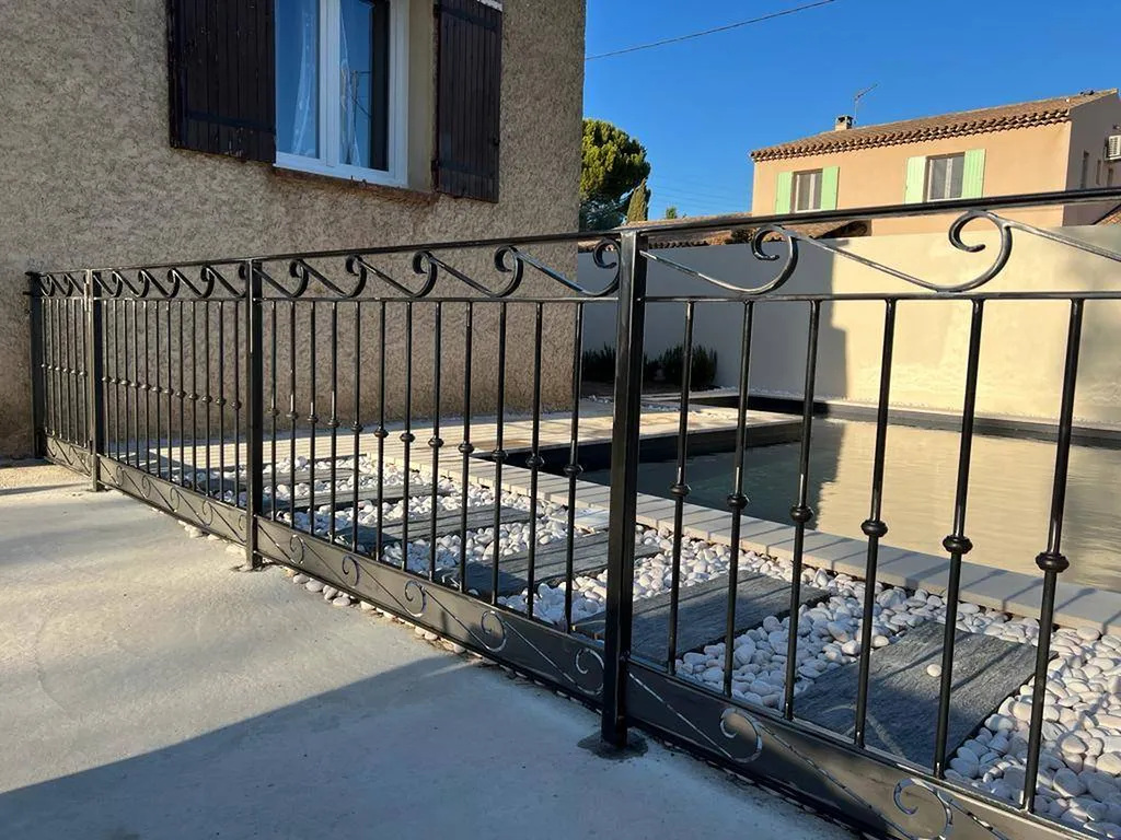 garde corps sur mesure pour piscine aix en provence