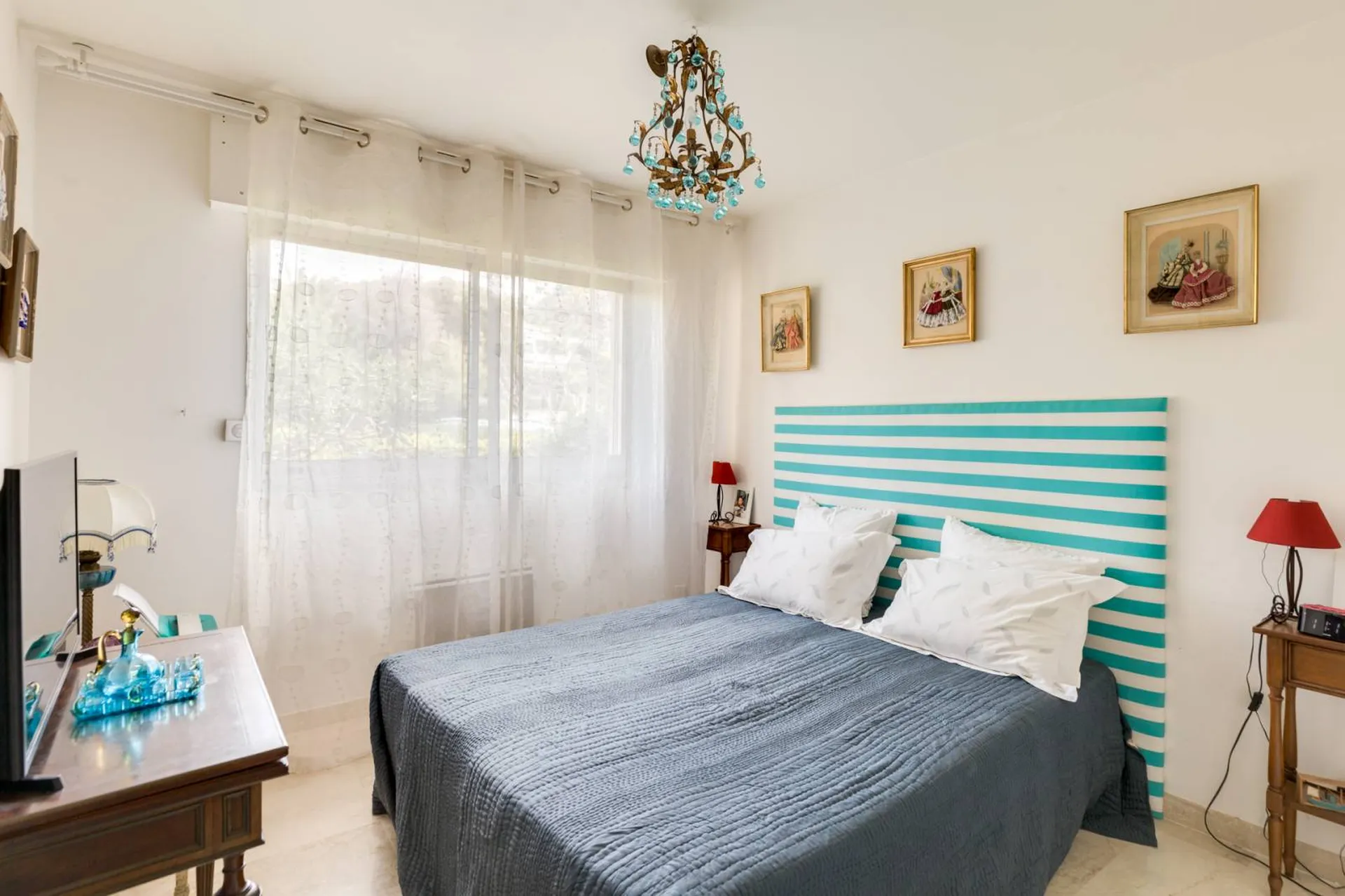 Vente appartement T3 Cassis  avec terrasse, jardin privatif et parking dans résidence de standing