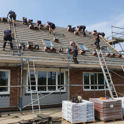 Pose de couverture de toit neuve sur maison ou bâtiment à Bayonne et Biarritz