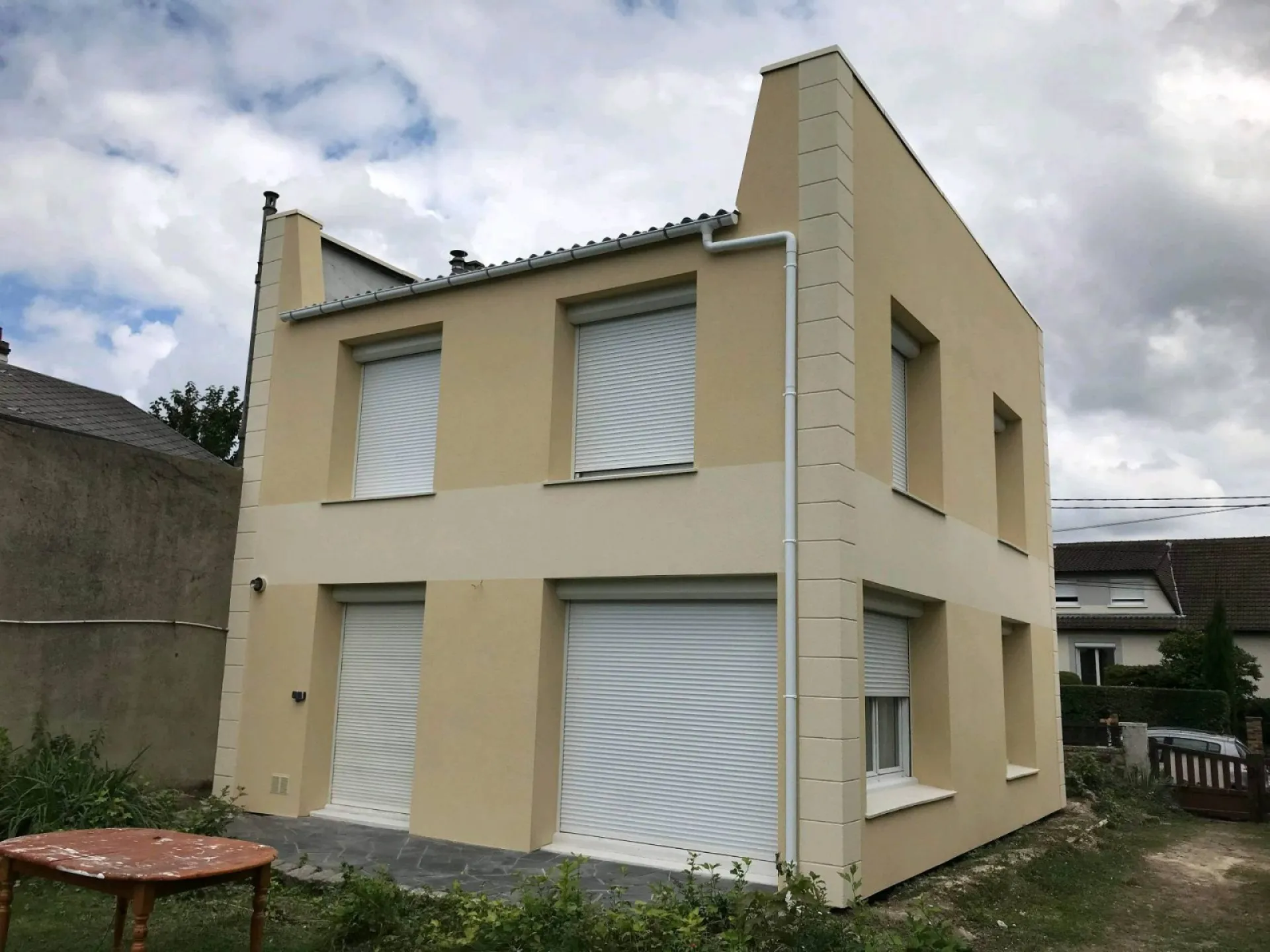 Réalisation d'une isolation thermique par l'extérieur sur maison individuelle secteur Le Havre (76) avec polystyrène par une entreprise RGE Eco-artisan