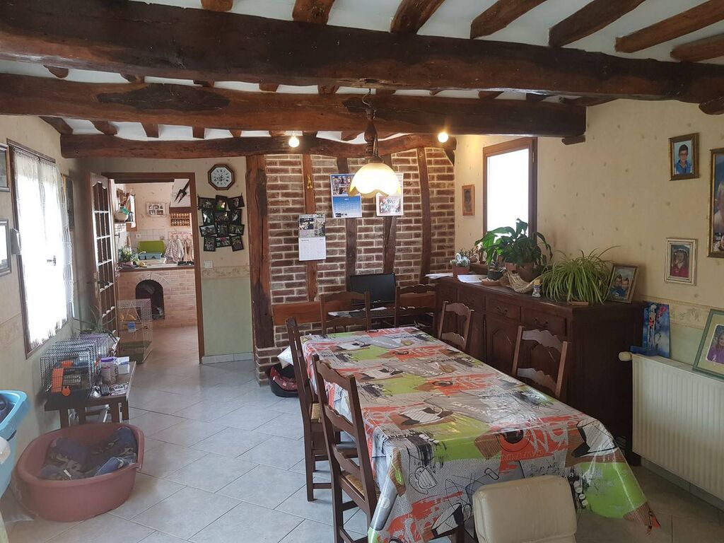 recherche longère 4/6 chambres, garage, centre village avec commerces