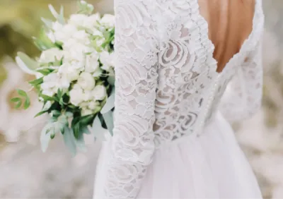 Le bouquet de la mariée : My Event’ by Jenny vous aide dans votre choix de bouquet de mariage sur le thème Mariage Blanc, Mariage Elégant à Bordeaux en Gironde !