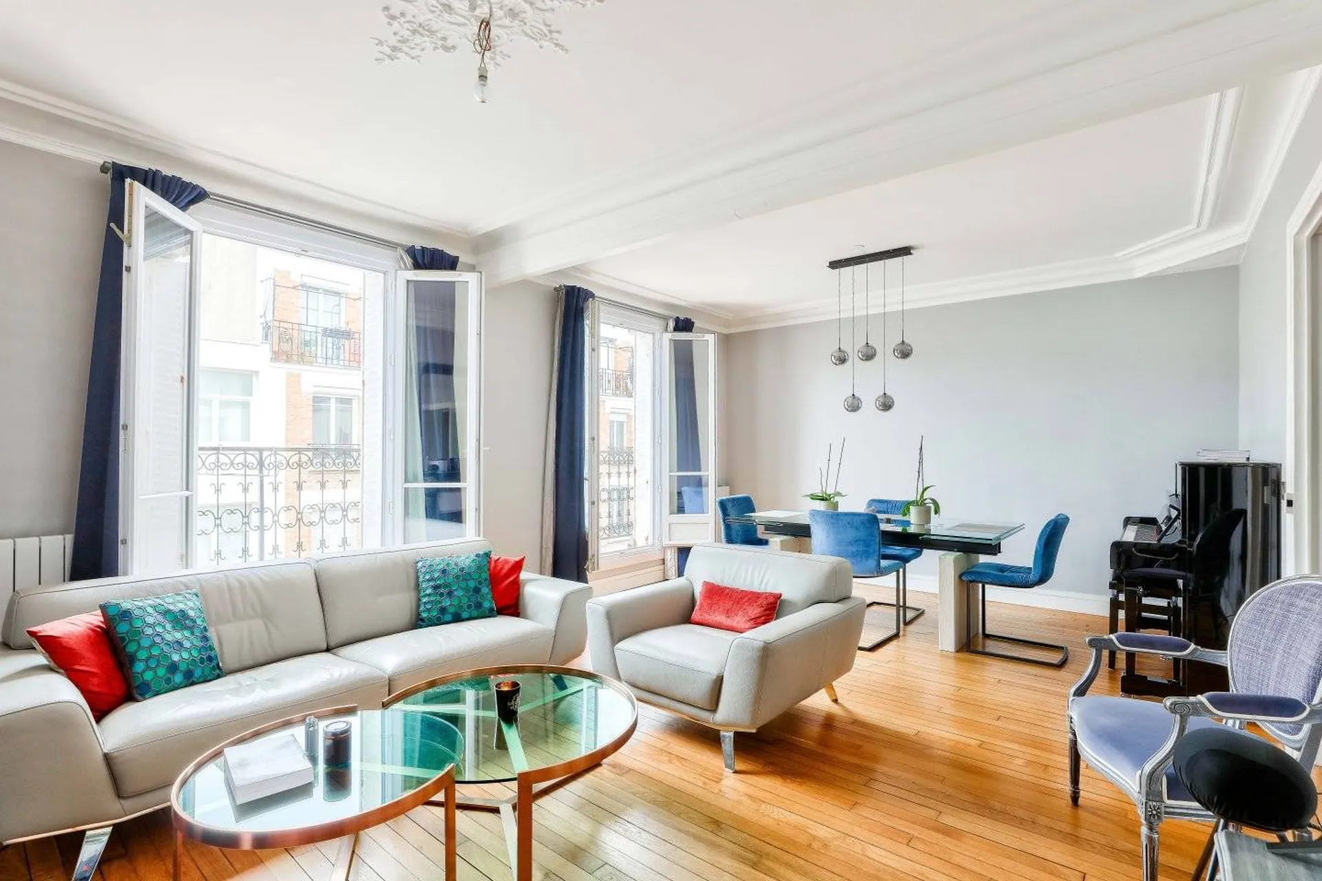 A vendre 2-3 Pièces avec balcon / Centre-ville Levallois 92300