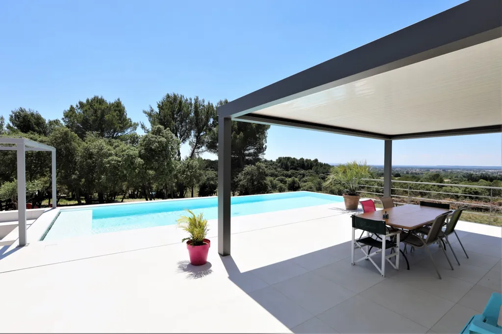 Saumane-de-Vaucluse, maison contemporaine avec magnifique vue   