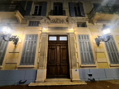 louer une salle pour 50 personnes anniversaire draguignan var