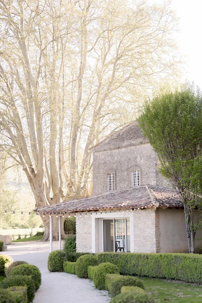 Nos prestations sur le secteur deAix en Provence Gare vers Eguilles et Venelles