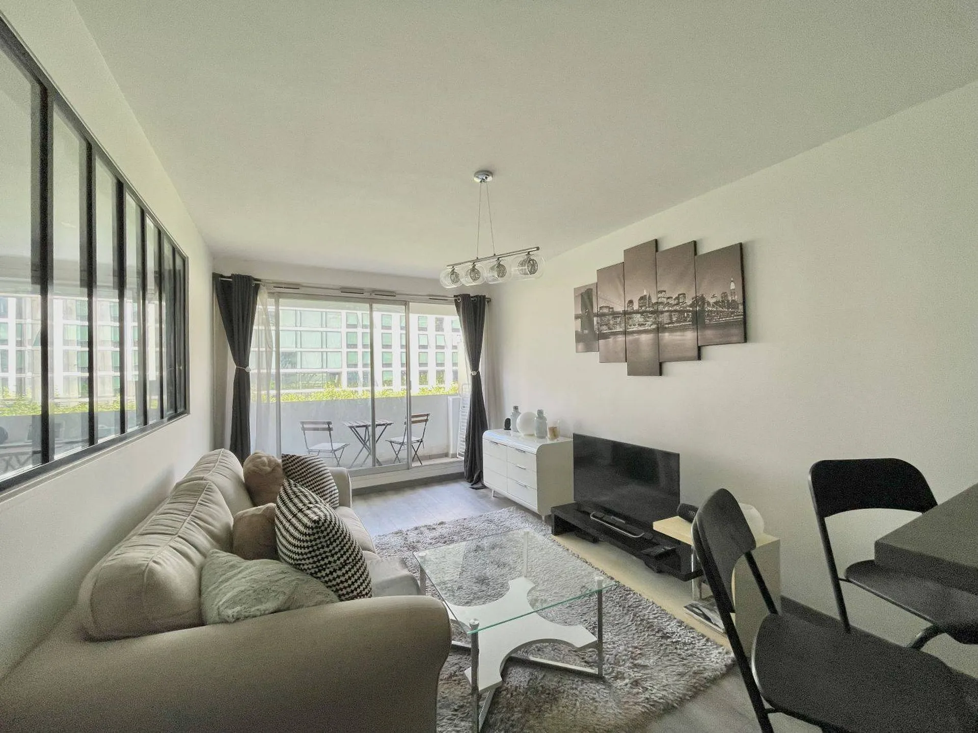 2 Pièces avec balcon à vendre - Esplanade La Défense / Courbevoie