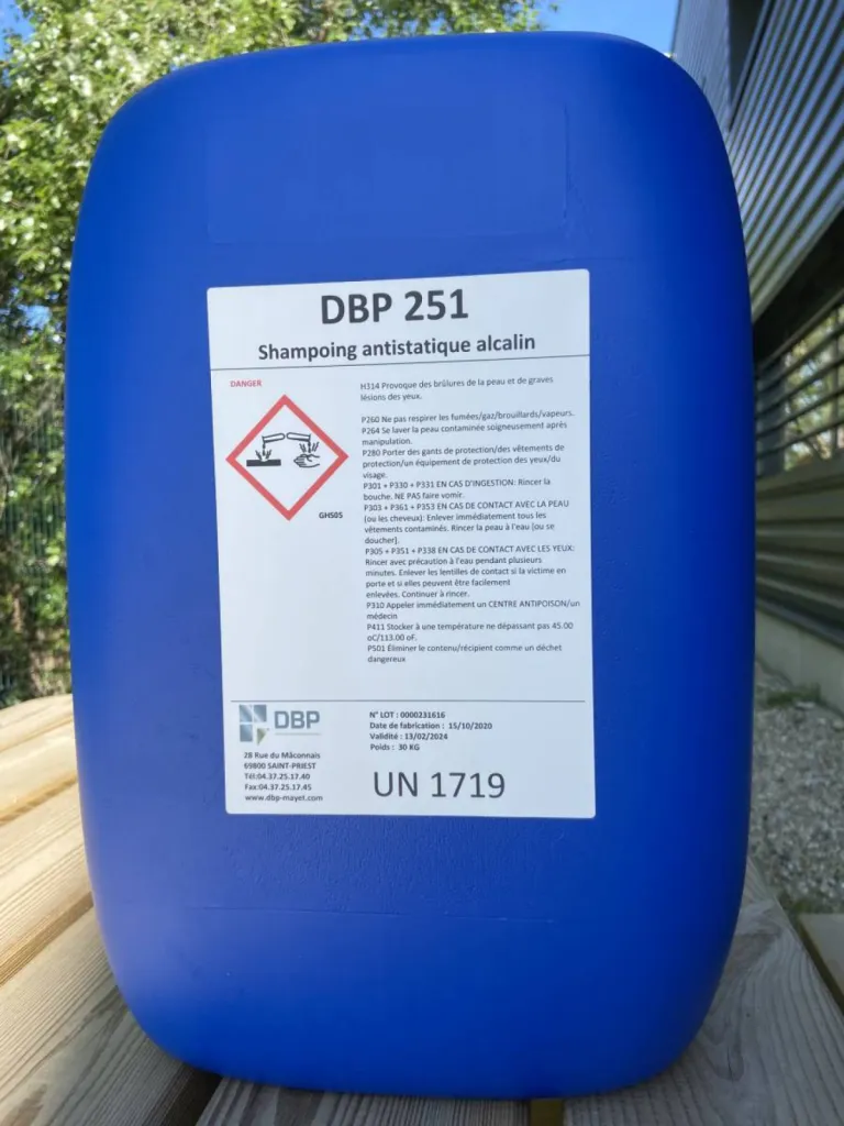 DBP 251 - Produit de dégraissage alcalin pour les aciers inoxydables spécial citernes et réservoirs - Lot (46)
