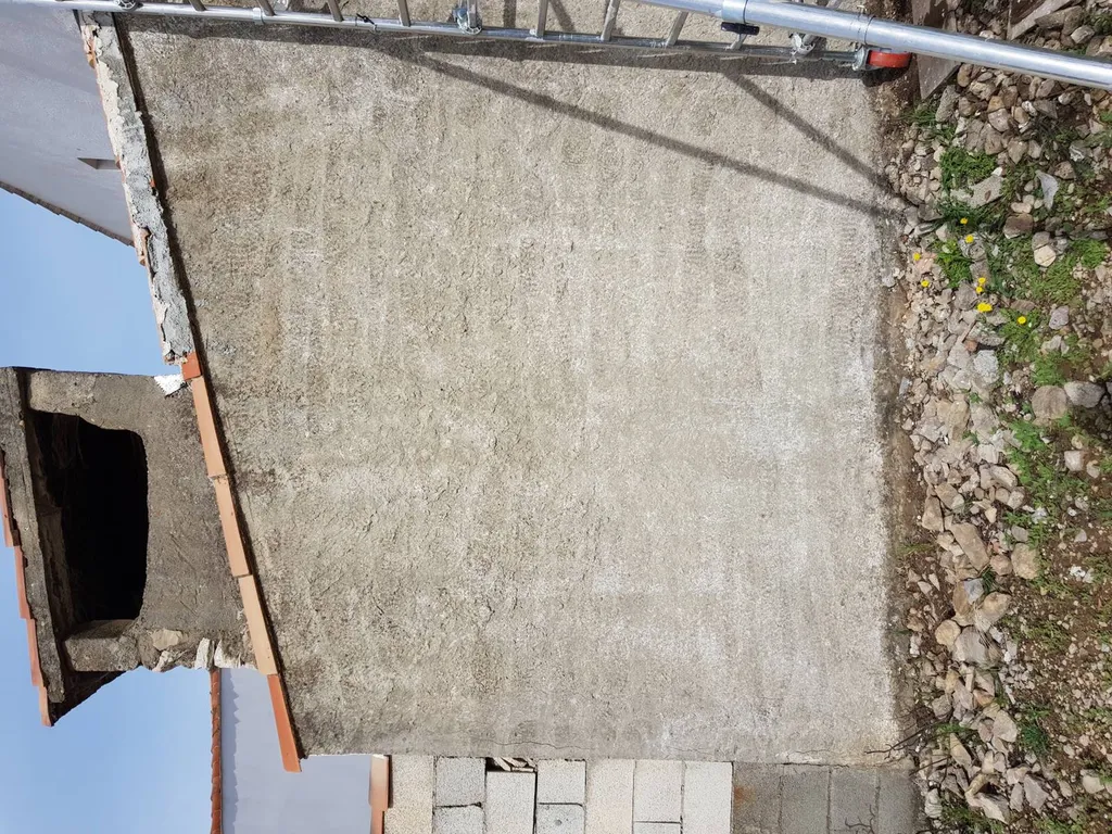 La façade avant notre passage