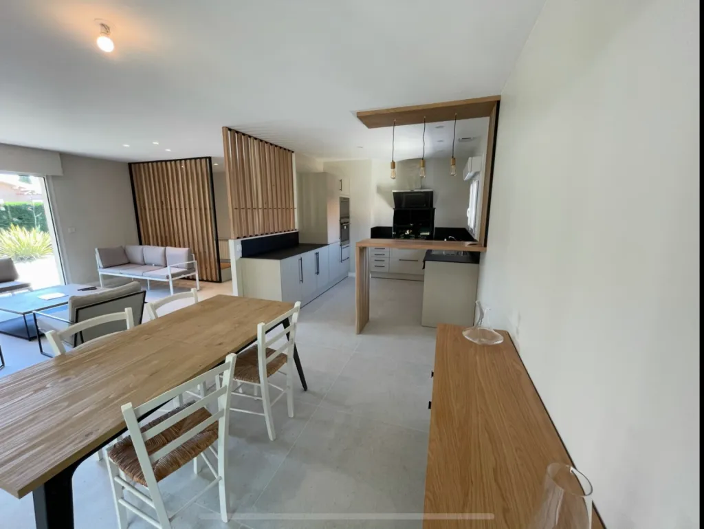 separation pour une cuisine a la teste