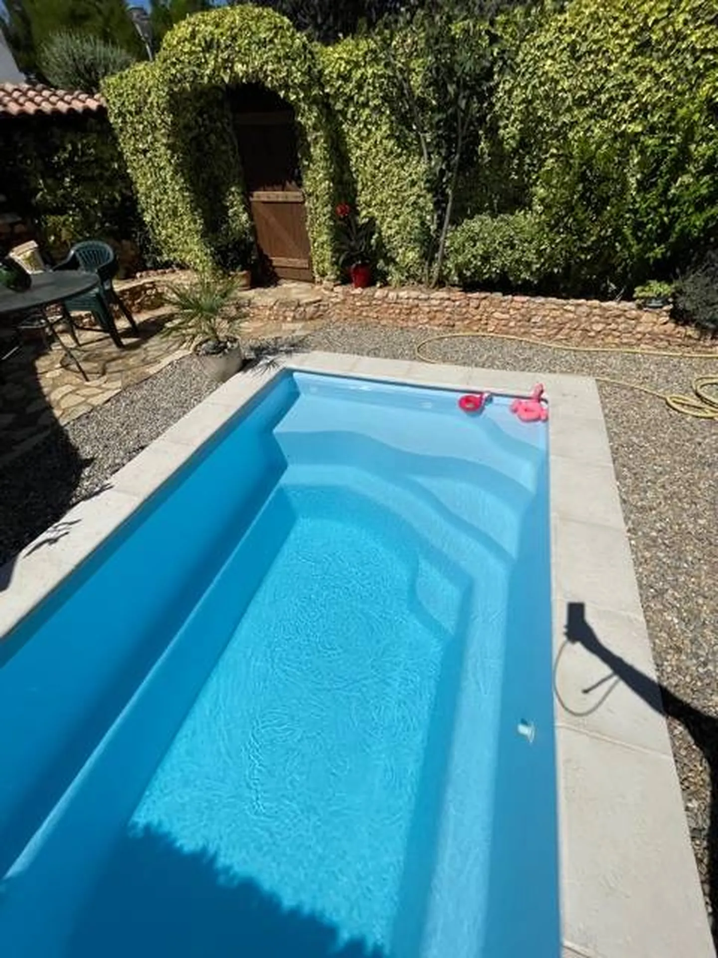 PISCINE COQUE POLYESTER FOND PLAT MODELE MANHATTAN 4 COCKTAIL PISCINE PLAN DE CAMPAGNE MOINS DE 10 M2