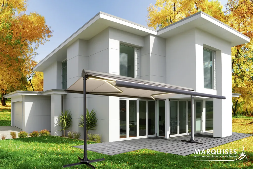Store terrasse Grenat : profitez de votre piscine et de votre terrasse à l'ombre, sans devoir vous adosser à un mur