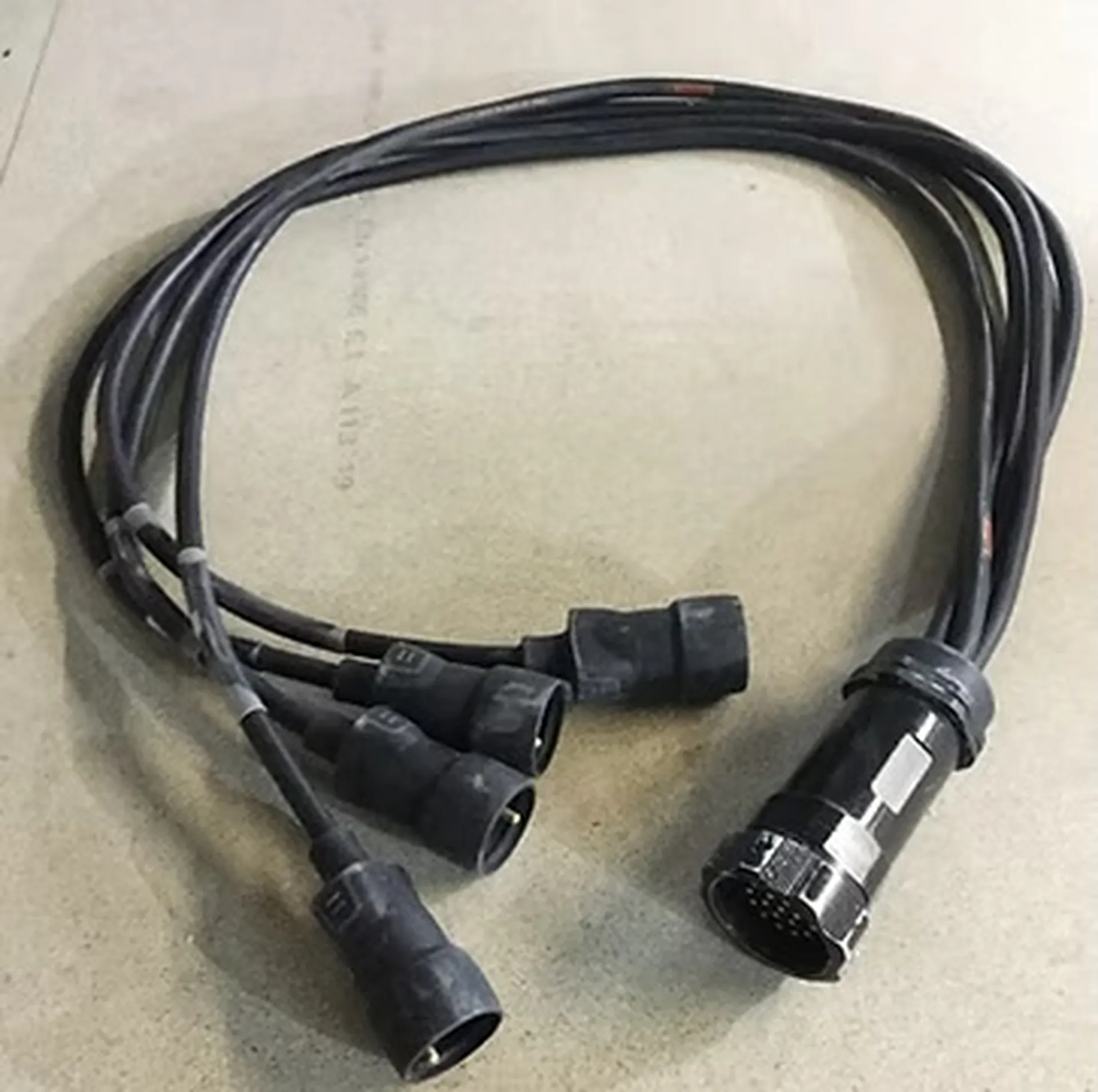 MULTIPAIRE ELECTRIQUE 2.5 23M 4 CANAUX