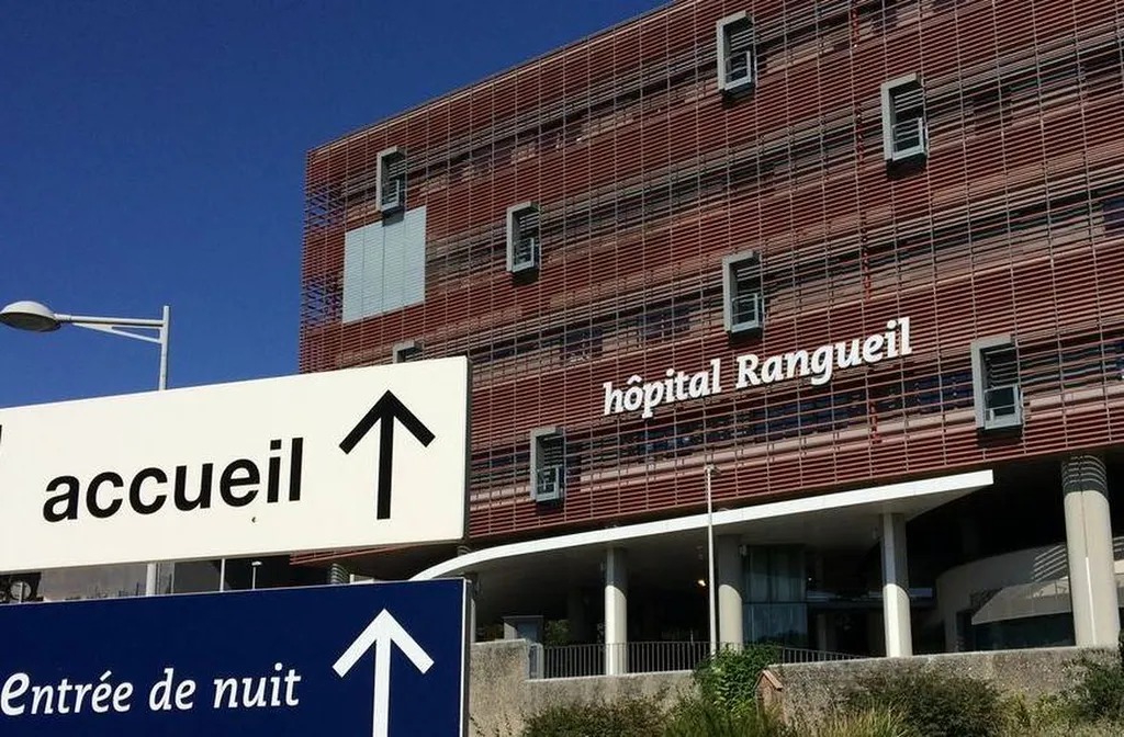 Plafonds tendus lumineux rétro-éclairés au CHU RANGUEIL de Toulouse - by Plafonds Tendus Occitans Frouzins