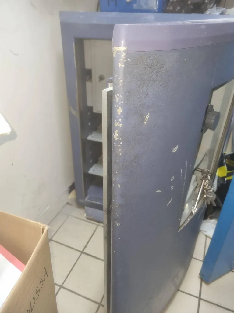 Ouverture fichet bauche carena amiens