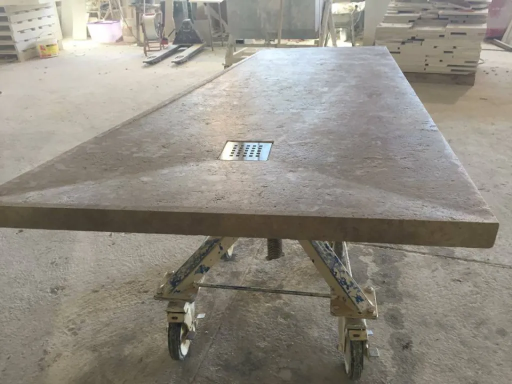 Bac à douche, receveur en pierre naturelle