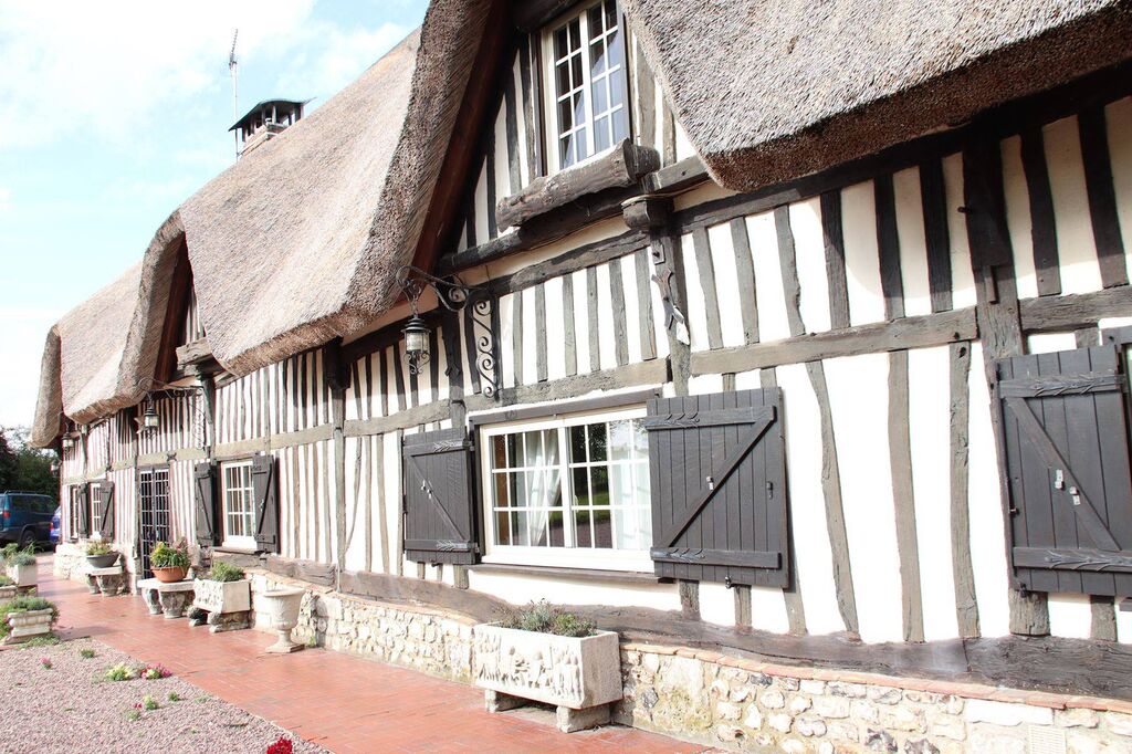 Vente demeure à colombages avec sa dépendance région Tancarville 76