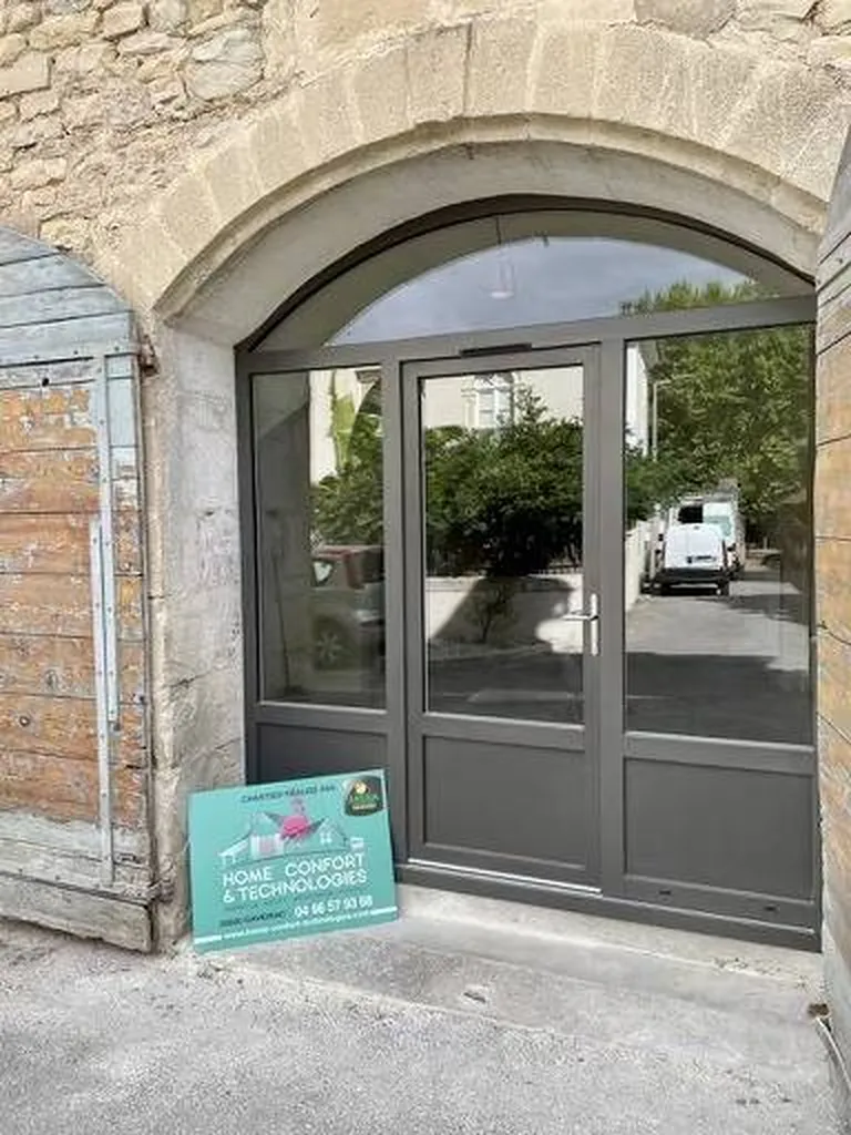 Menuiseries sur mesure gris anthracite Langlade