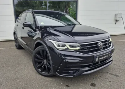 VOLKSWAGEN TIGUAN II 2.0 TDI 150 R-LINE EXCLUSIVE DSG7 OCCASION / ENTRETIEN 100% VW / ATTELAGE ESCAMOTABLE / TOIT OUVRANT / CUIR / CAMERA 360°/ FULL CUIR PRES DE TOULOUSE