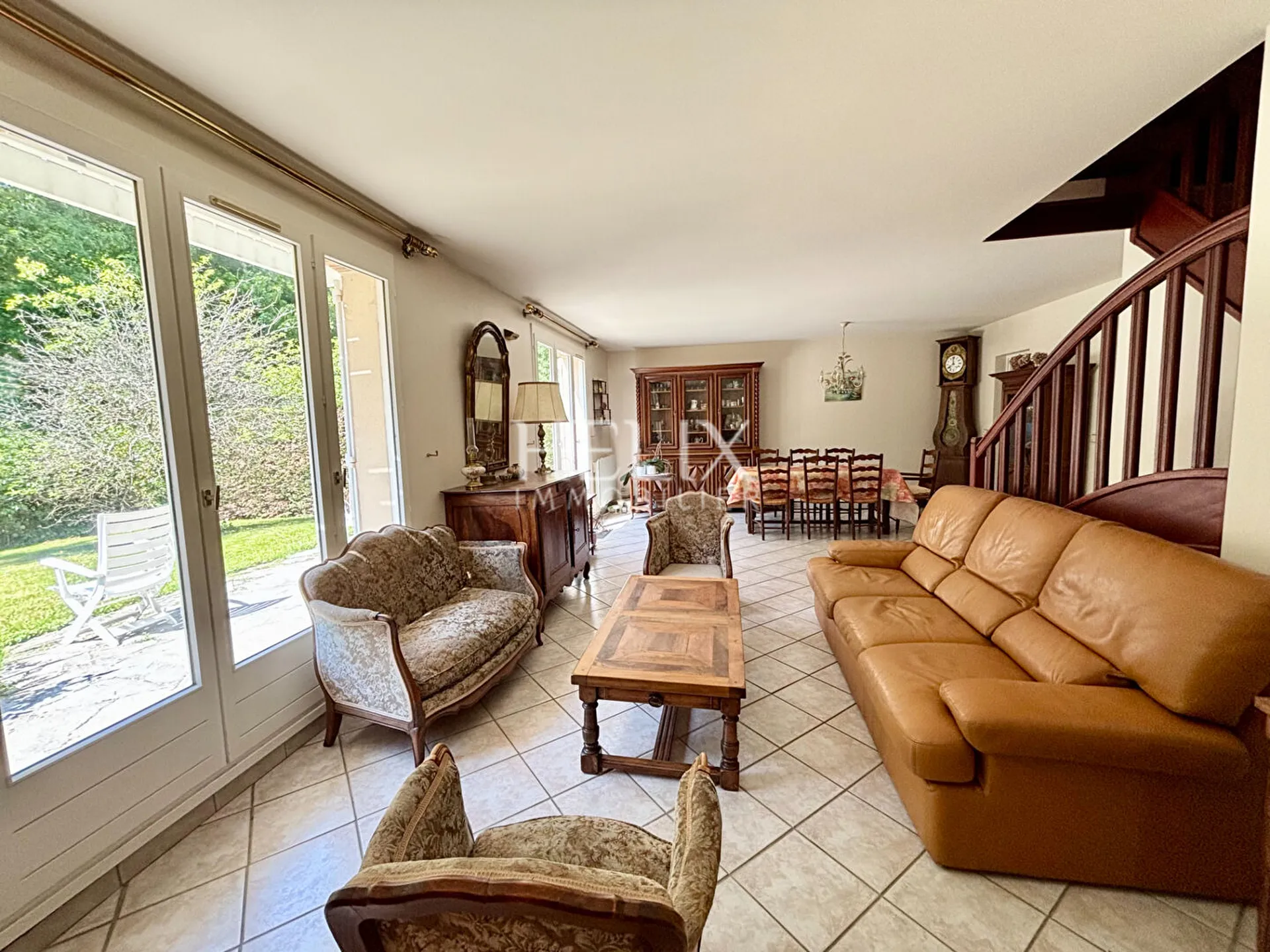 Maison proche lycée international, lisière de foret Saint Germain En Laye 145 m2.