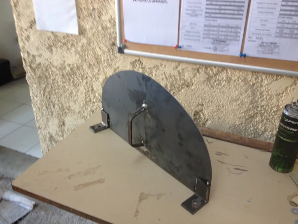 FABRICATION D'UNE PORTE DE FOUR A PIZZA SUR MESURE A MARTIGUES