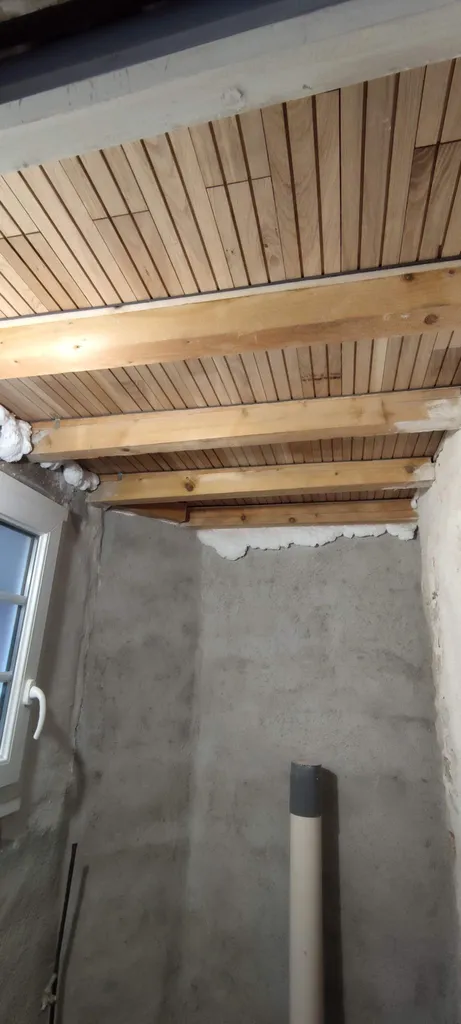 Rénovation complète d’un WC à Croissy-sur-Seine : modernisation du sol au plafond