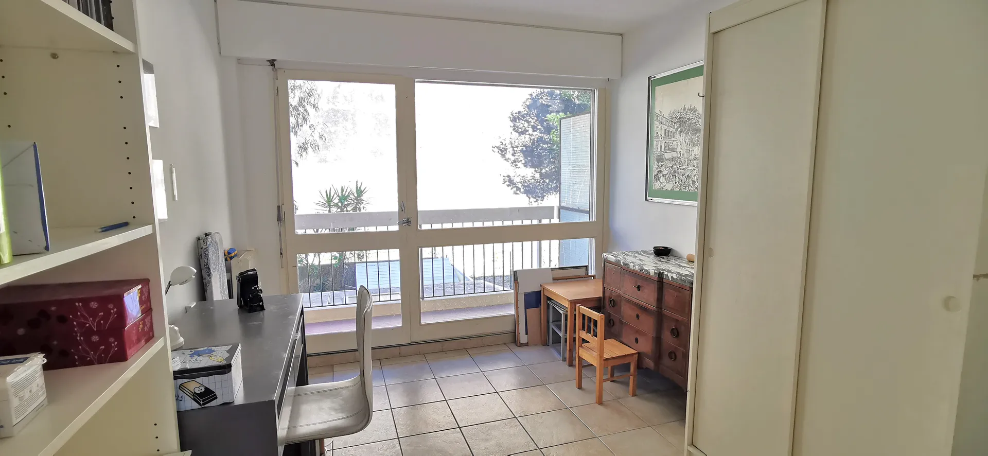 Vente appartement T4 Cassis  avec terrasse vue panoramique, cave & garage dans résidence sécurisée de standing avec piscine & ascenseur