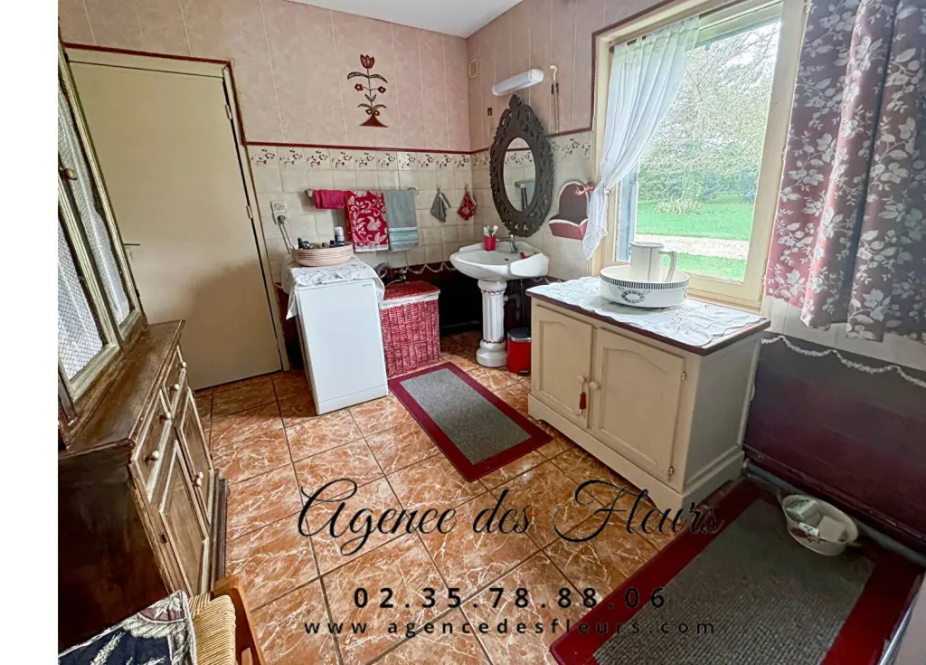 A vendre maison bourgeoise de 137 m² édifiée sur un terrain de 3545 m² sur la commune de ESCROVILLE 27400