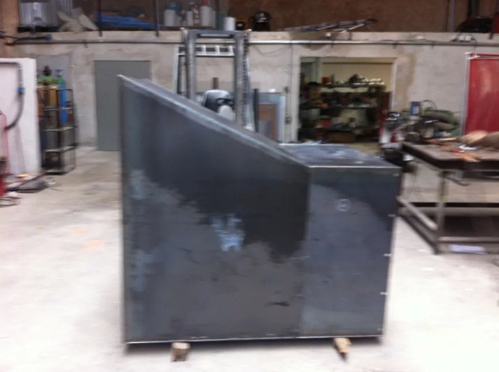 FABRICATION ET POSE GOULOTTE METALLIQUE BDR