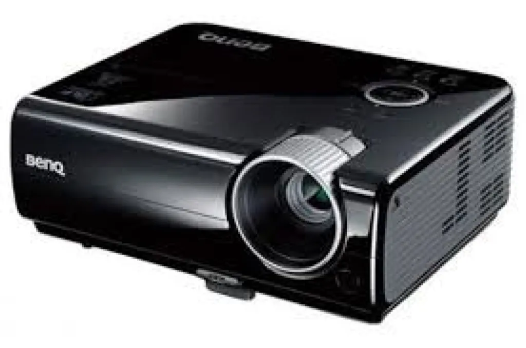 location d'un vidéoprojecteur puissant pour retransmission match de foot ou film.