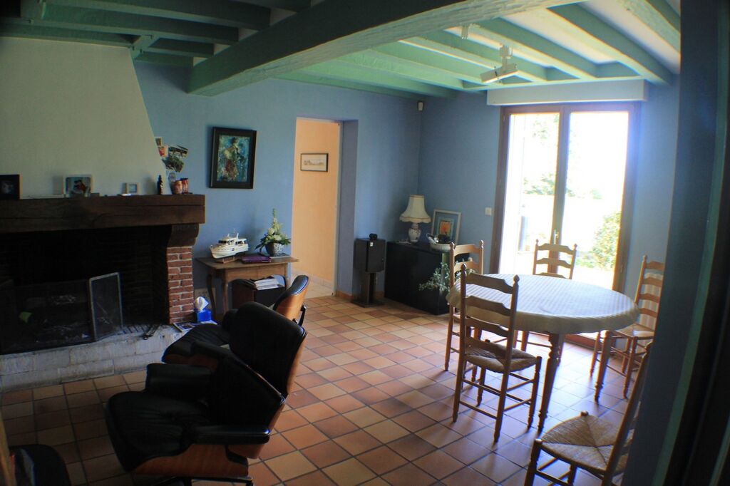 MAISON CONTEMPORAINE Entre HONFLEUR et PONT-AUDEMER