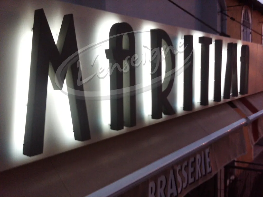 Signalétique lumineuse martigues