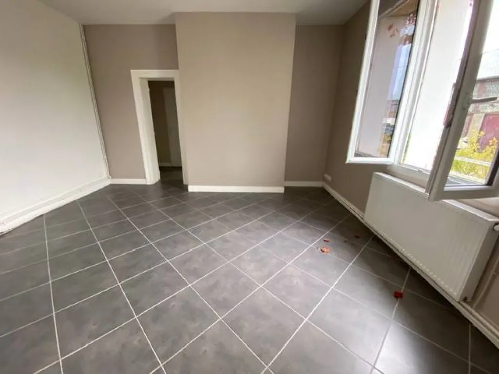 A acheter maison bourgeoise entièrement rénové de 130m² sur 350m² de terrain sur la commune de SAINT AUBIN LES ELBEUF 76410