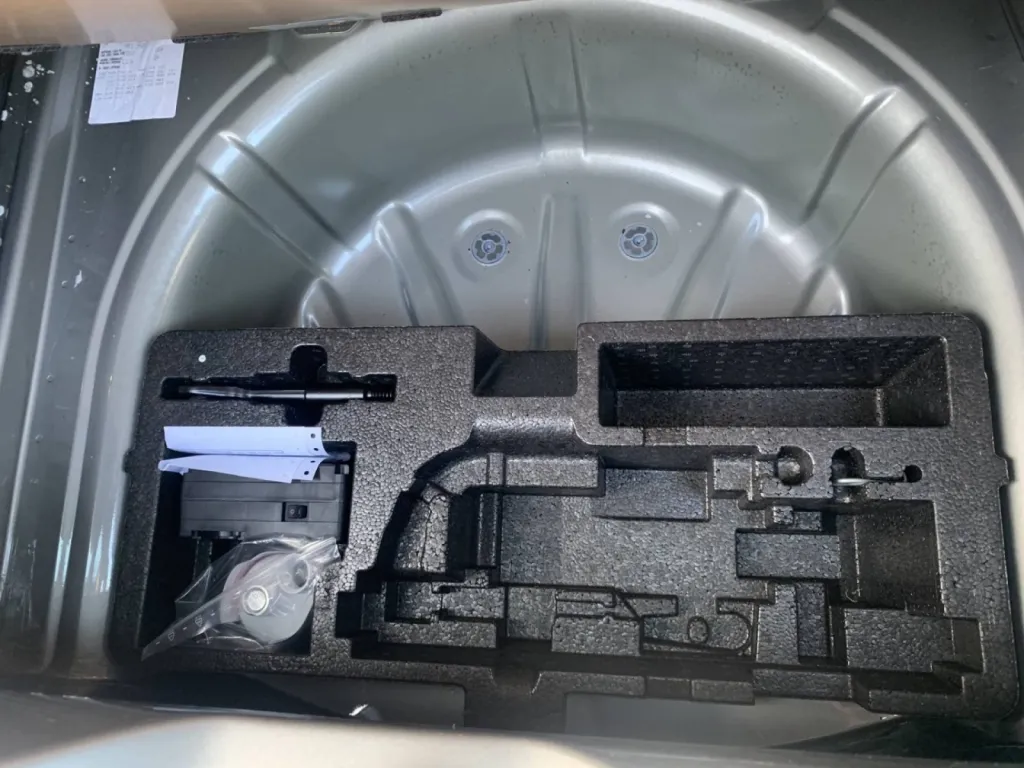 Volkswagen UP d'occasion essence 65cv proche de Caudebec